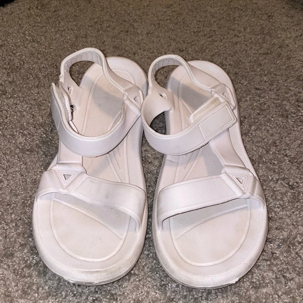 White Sandals - Picture 1 of 2